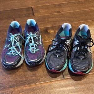 Brooks Athletic Shoes Purple Black Mesh Uppers